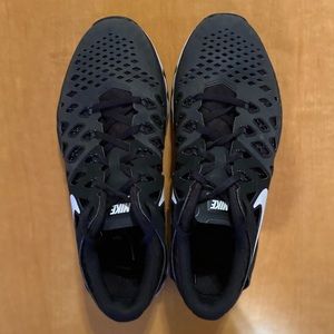 Nike Black Training Shoes Size 9